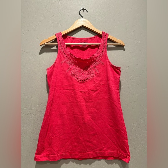 G.H. Bass & Co. Tops - GH Bass & Co Pink Embroidered Eyelet Cotton Tank Top‎ Size Small